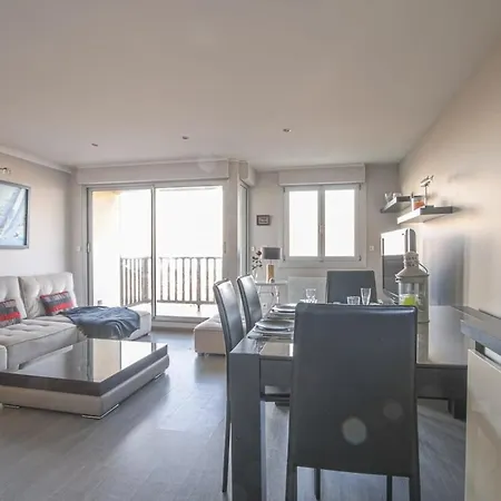 Διαμέρισμα Face A La *