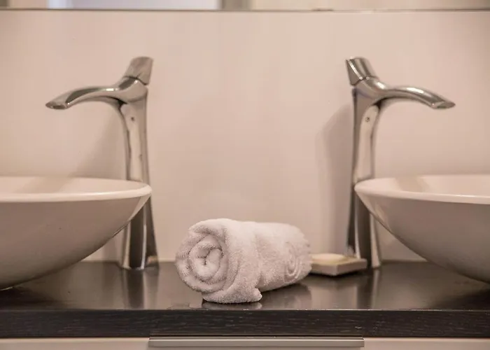 Face A La Апартаменты *